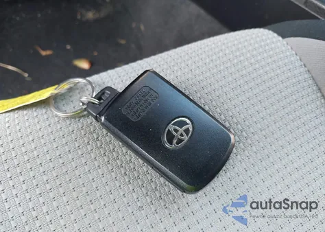 2018 Toyota Rav4 Xle from USA, damaged, VIN JTMWFREV1JJ200110